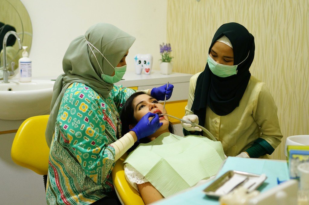 Mengapa Dokter Gigi Harus Peduli dengan Tangki Air? 10 1024x680