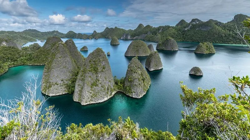 56222472474 keindahan raja ampat yang menakjubkan